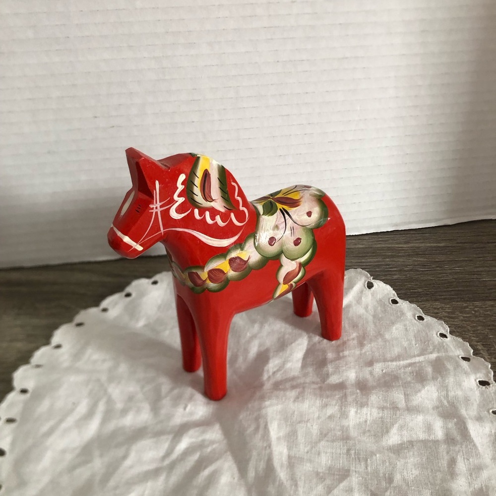 Hand Crafted Red Dala Horse